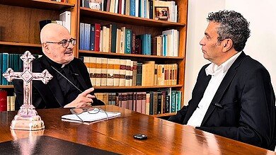 بالفيديو: لقاء مع سيادة المطران غريغوري منصور – بروكلين، نيويورك