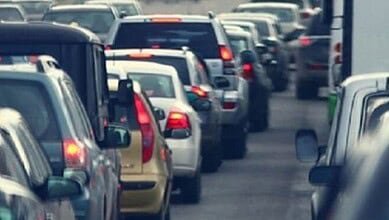 تحذير للسائقين من الانزلاق على طريق بيروت - البقاع بسبب المطر