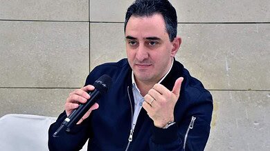 رازي الحاج: الأموال تظهر عندما يريد الحزب ذلك