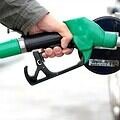 تراجع كبير بأسعار البنزين والمازوت.. والغاز يبقى ثابتًا