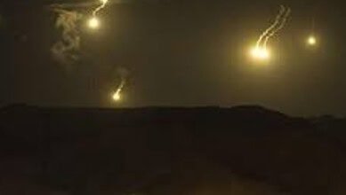 استهداف ليلي متكرر بطائرات مسيّرة في محيط عيترون