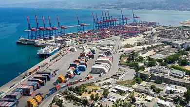 مرفأ بيروت يمدّد ساعات العمل يوميًا حتى السادسة مساءً