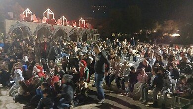 بالصور: افتتاح قرية قرنعون الميلادية بنسختها الـ 17