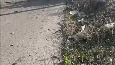 بالفيديو: إستهداف سيارة على طريق المعمارية