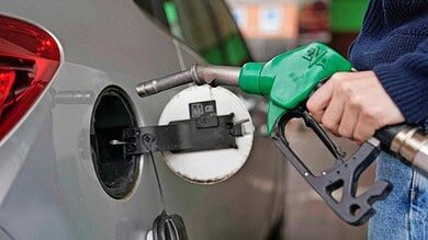 أسعار المحروقات اليوم: انخفاض البنزين والمازوت وارتفاع الغاز