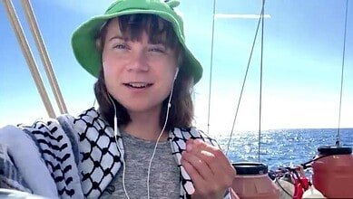 اعتقال غريتا ثانبيرغ في مظاهرة داعمة للفلسطينيين في العاصمة البريطانية لندن #عاجل