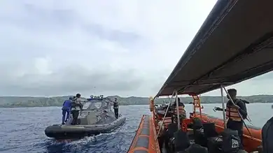 رحلة سياحية تنتهي بمأساة: اودت بحياة مدرب فالنسيا وثلاثة من أبنائه في إندونيسيا