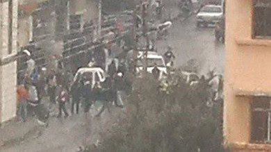 حمص: تفجير داخل جامع الإمام علي أثناء صلاة الجمعة (فيديو)