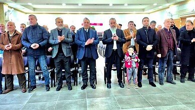 افتتاح مركز النادي الرياضي في سبلين بحضور فاعليات سياسية واجتماعية