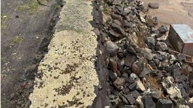 سقوط حائط يهدد بقطع طريق حيوي في بلدة السويسة - عكار