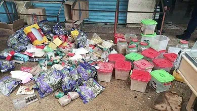 إقفال محل مواد غذائية في البيسارية بالشمع الأحمر