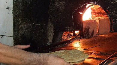 المراقب الصحي يقفل فرن معجنات في برج الشمالي لعدم الالتزام بمعايير السلامة الغذائية