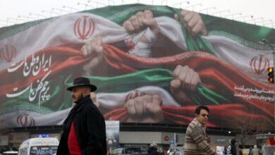 "النظام الإيراني لن يخرج من هذه المظاهرات كما دخلها" مقال في الغارديان