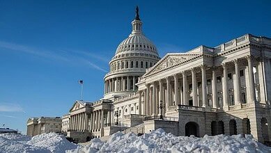 الحكومة الأمريكية تدخل إغلاقاً جزئياً رغم التوصل لاتفاق تمويل في اللحظة الأخيرة #عاجل