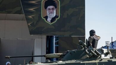 إيران تُدخل تل أبيب إلى بنك أهدافها في حال تعرضها "لأي هجوم"، وواشنطن تفتح باب التكهنات حول مصير النظام الإيراني "إذا سقط المرشد"