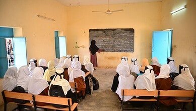 مع دخول الصراع يومه الألف، منظمات حقوقية تقول: "نساء سودانيات يُغتصبن كل ساعة في مناطق بدارفور"