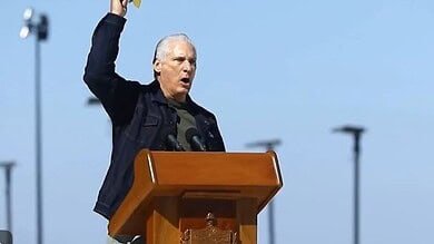 Cuba’s President Condemns Caracas Bombing in Defiant Havana Rally