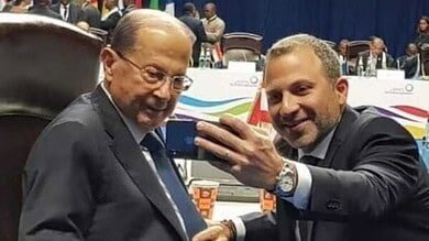 مرجع سياسي ينتقد أداء باسيل في عهد عون