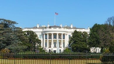 الولايات المتحدة تصنف ثلاثة فروع للإخوان المسلمين "منظمات إرهابية" اثنان بمعايير خاصة