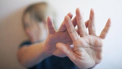 زينة المجالي: مقتل محامية أردنية على يد شقيقها يعيد النقاش حول العنف الأسري والحماية القانونية