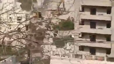 بالفيديو: استهداف جرافة في قناريت بخمسة صواريخ