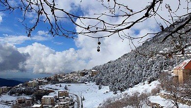 طقس لبنان: تقلبات جوية نهاية الأسبوع وتحذير من ارتفاع موج البحر