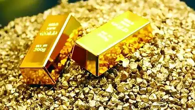 الذهب يتراجع بقوة والفضة تسجل خسائر قياسية