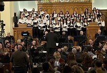 بالصور: الأوركسترا الوطنية تفتح آفاقاً جديدة في أمسية بيروتية راقية