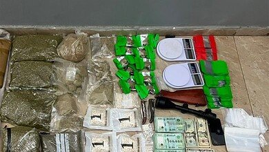 بالصور: توقيف 7 أشخاص بتهمة تكوين عصابة مخدرات في طرابلس