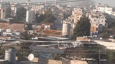 بالفيديو: غارة على مخيم عين الحلوة