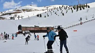 موسم التزلج في لبنان ينتعش.. بيار الأشقر يكشف أرقام الإقبال