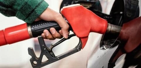 موزعو المحروقات يطالبون بسقف أسعار لحماية المواطن من الغلاء 1 المحروقات