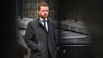 "لولاه لم يكن ليُصبح رئيساً للوزراء"، استقالة مدير مكتب ستارمر إثر تداعيات وثائق إبستين وتعيين مندلسون