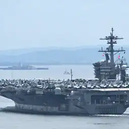 بودكاست: ماذا نعرف عن حاملات الطائرات الأمريكية؟ وهل يمكن تدميرها؟