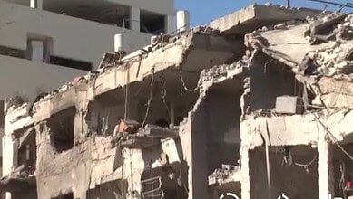 بالفيديو: رشقة صاروخية إيرانية تستهدف تل أبيب وإطلاق صواريخ اعتراضية