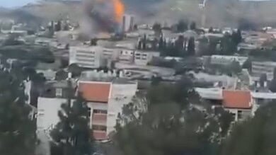 انهيار مبنى على من بداخله في بيت شمشم جراء سقوط صاروخ ايراني