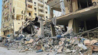 أرقام صادمة بعد القصف: ٣١ قتيلًا و ١٤٩ جريحًا