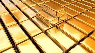 الذهب يرتفع 2% بعد ضربات أمريكية إسرائيلية على إيران وتصاعد التوترات