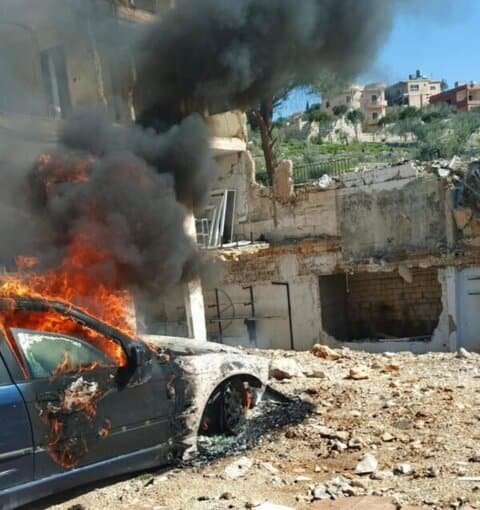 مسيّرة إسرائيلية استهدفت سيارة في بلدة يحمر شقيف 1 مسيّرة إسرائيلية استهدفت سيارة في بلدة يحمر شقيف