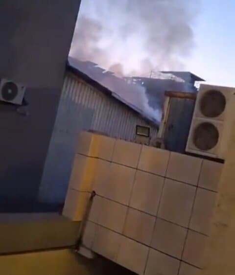 بالفيديو: الأضرار في حلويات البابا الممتازة القريب من مكان الاستهداف في صيدا