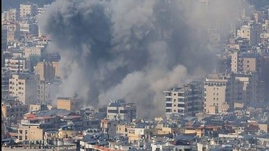 الجيش الإسرائيلي يستهدف المبنى الذي تم إنذاره في منطقة حارة حريك بالضاحية الجنوبية لبيروت