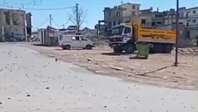 بالفيديو: شاهدوا حجم الدمار في ساحة الخيام بعد تعرّضها للقصف