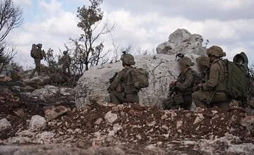هيئة البث الإسرائيلية: الجيش يعزز قواته في جنوب لبنان تحسبا لمحاولة حزب الله اقتحام بلدات شمال إسرائيل