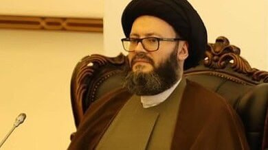 منشور غريب للحسيني يثير الجدل