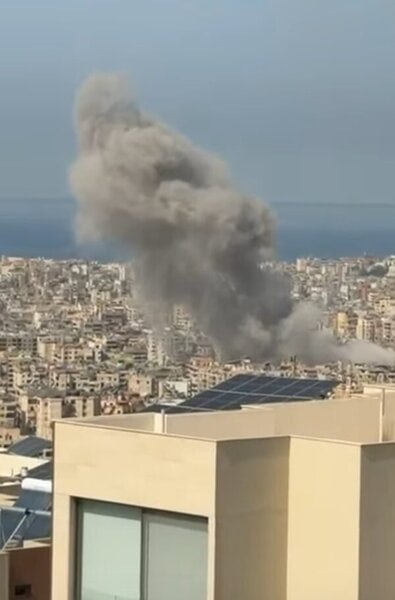 بالفيديو: غارة إسرائيلية قوية تستهدف الضاحية الجنوبية لبيروت