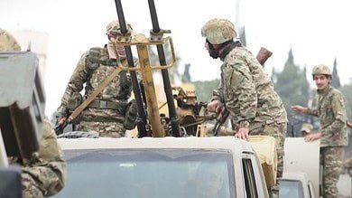 انتشار الجيش السوري على الحدود مع لبنان والعراق… رسالة ضبط التهريب وتعزيز الاستقرار