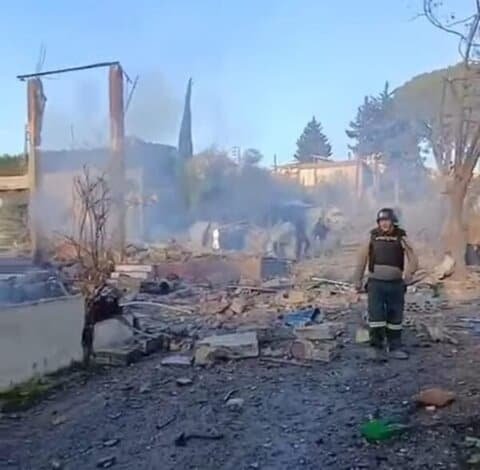 بالفيديو: غارة على دوار كفرتبنيت