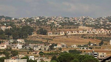 بالفيديو.. اتصال إسرائيلي بمختار رميش: ابقوا في بلدتكم.. ولكن بلا الحزب