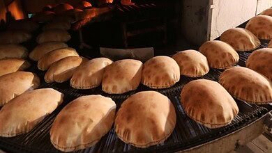 هذا سبب ارتفاع سعر الخبز