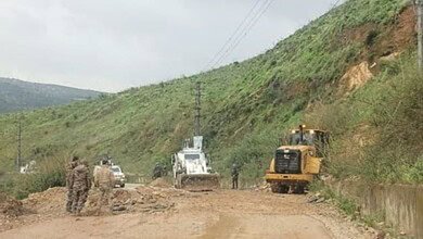 اعادة فتح الطرق المؤدية إلى مرجعيون بعد غارات إسرائيلية قطعتها